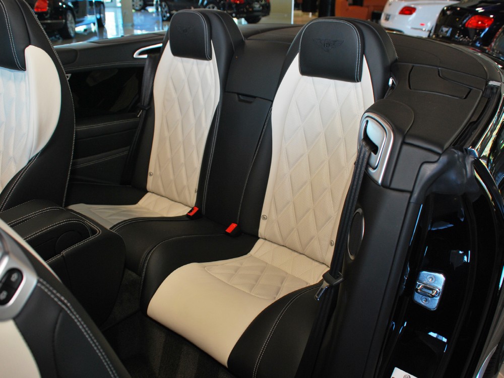 2013 Bentley Continental GT V8 Convertible Image 20