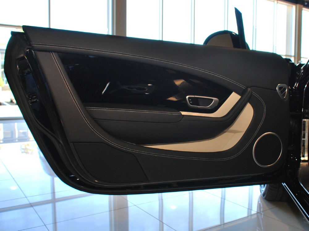 2013 Bentley Continental GT V8 Convertible Image 23