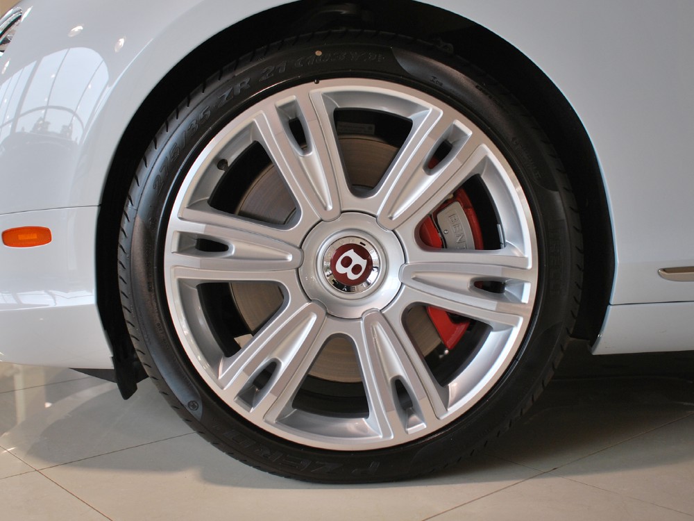 2013 Bentley Continental GT V8 Convertible Image 4