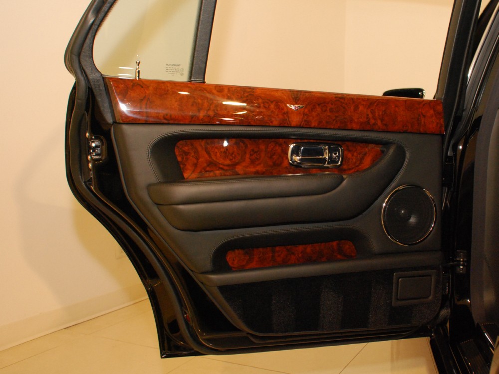 2006 Bentley Arnage Image 25