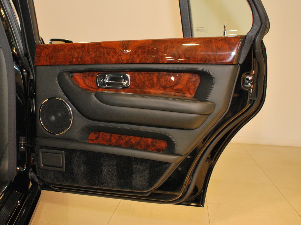 2006 Bentley Arnage Image 26