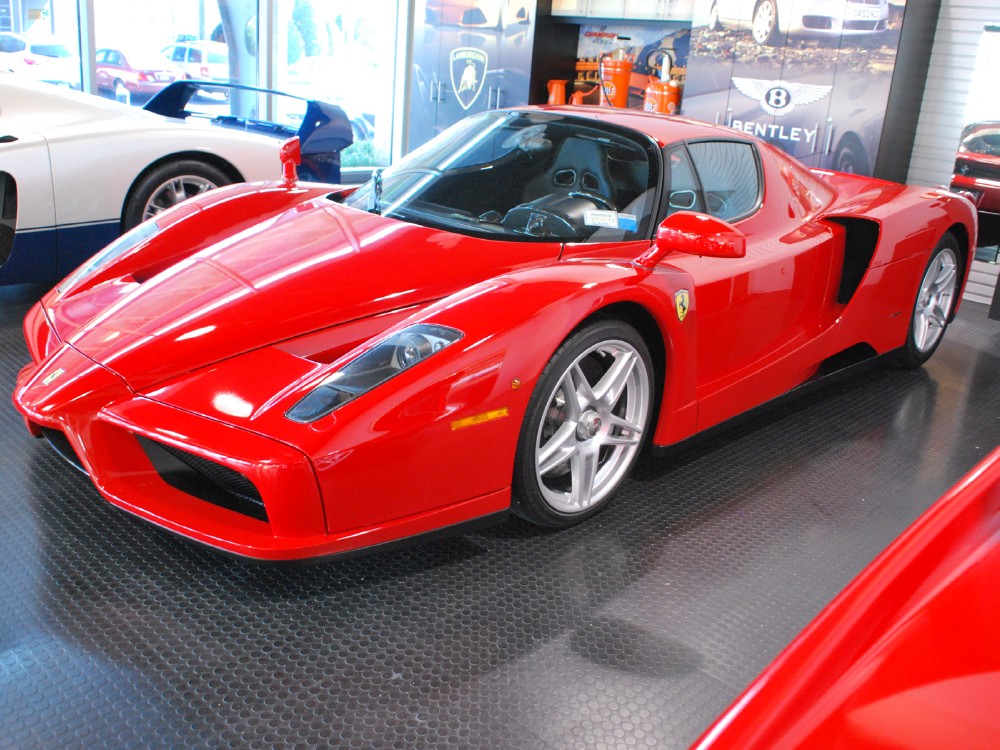 2003 Ferrari Enzo Image 1