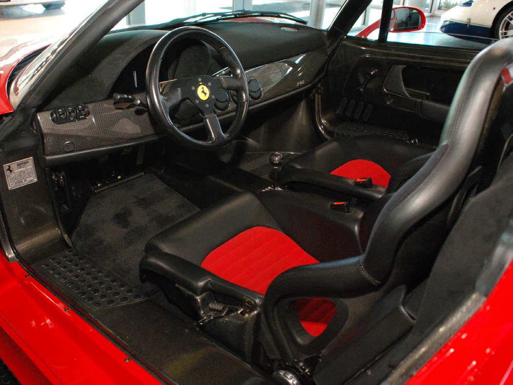 1995 Ferrari F50 Image 3