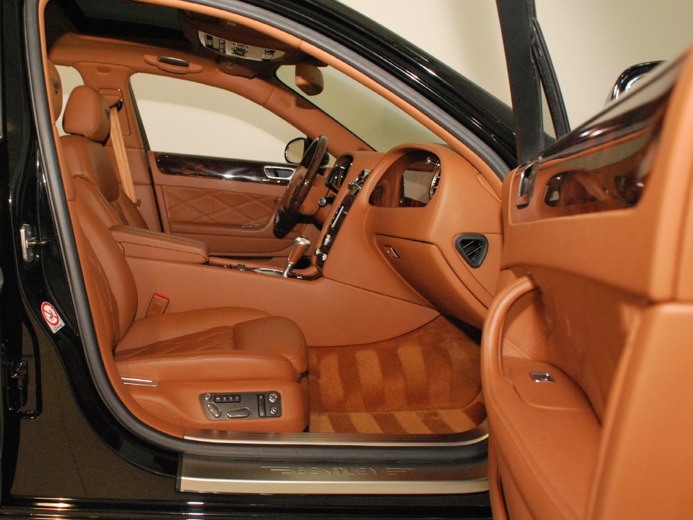 2007 Bentley Continental Flying Spur Image 16