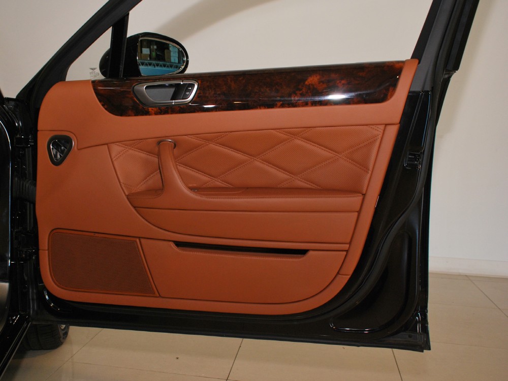 2007 Bentley Continental Flying Spur Image 24