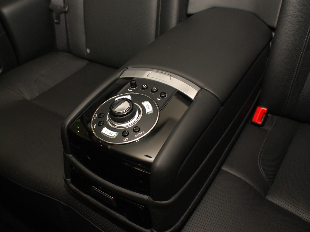 2010 Rolls-Royce Ghost Image 21