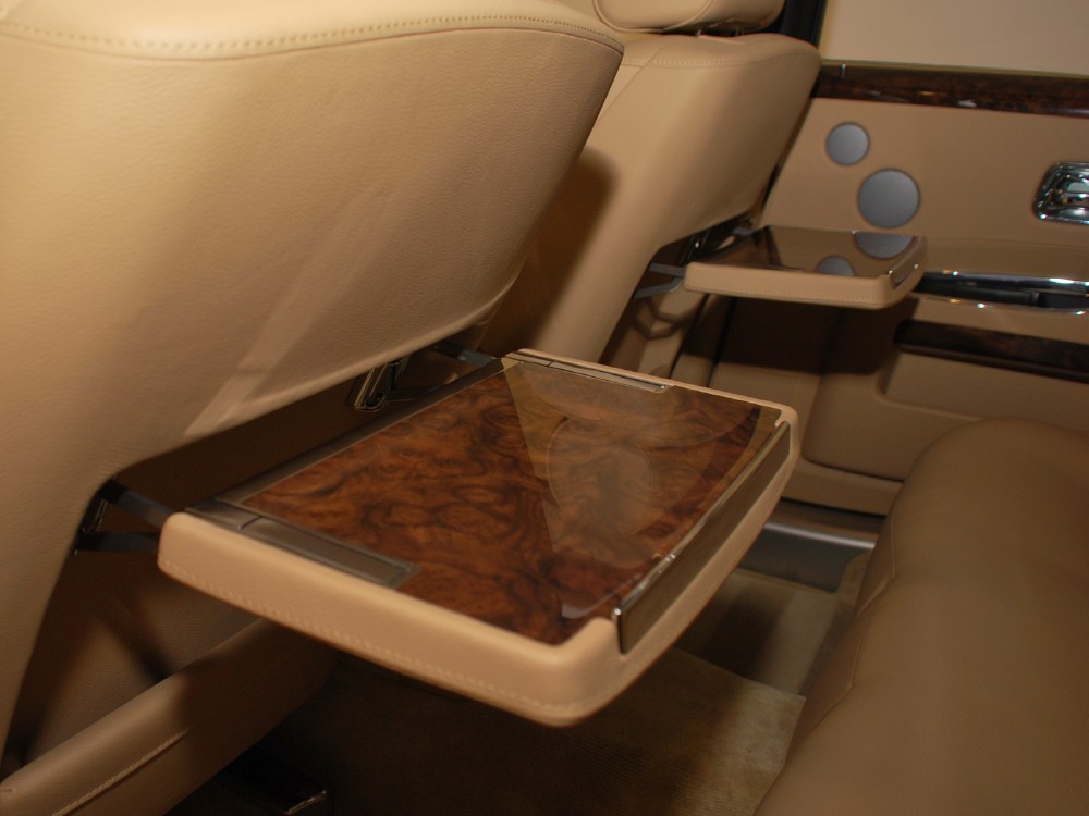 2011 Rolls-Royce Ghost Image 21