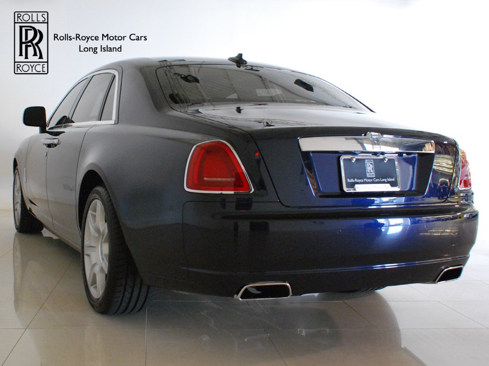 2011 Rolls-Royce Ghost Image 8