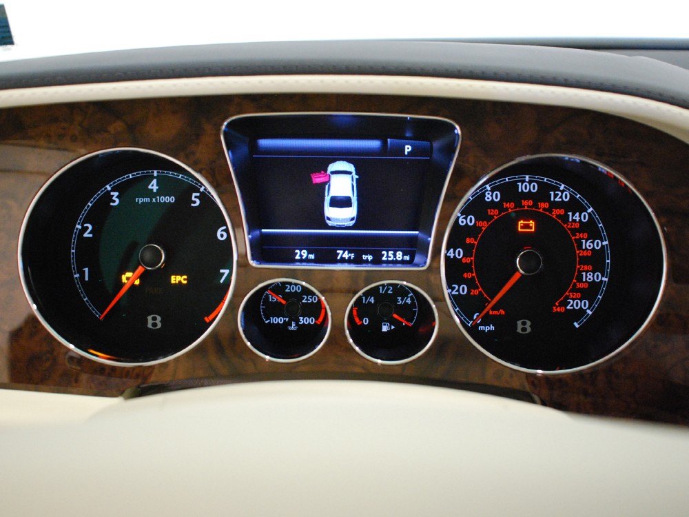 2013 Bentley Continental Flying Spur Image 13