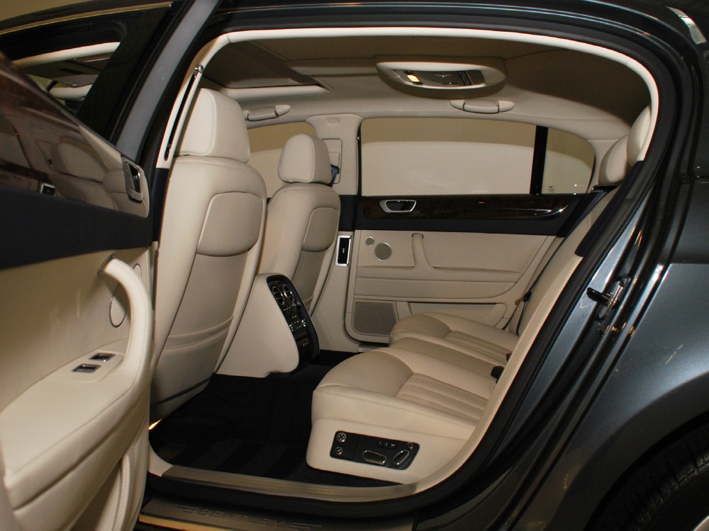 2013 Bentley Continental Flying Spur Image 18