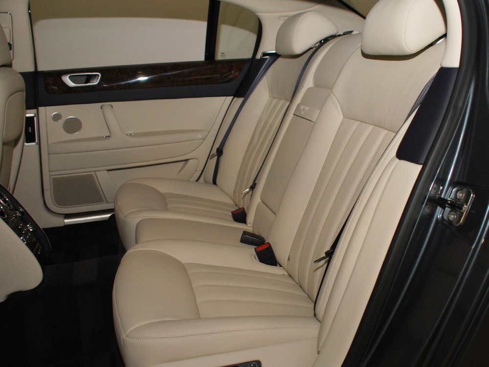 2013 Bentley Continental Flying Spur Image 19