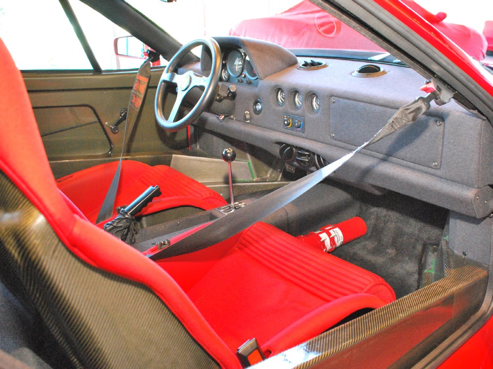 1990 Ferrari F40 Image 14