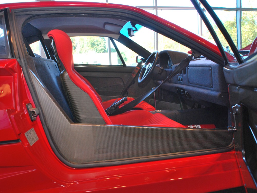 1990 Ferrari F40 Image 15