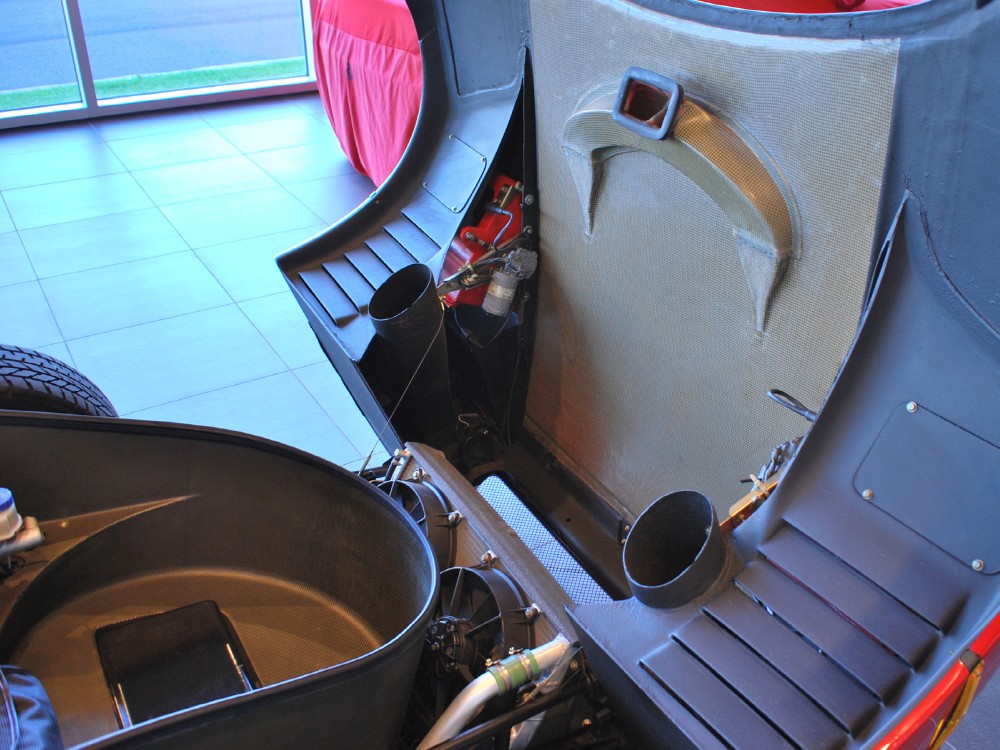 1990 Ferrari F40 Image 21