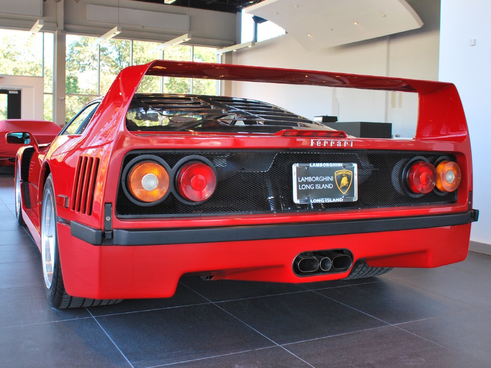 1990 Ferrari F40 Image 8