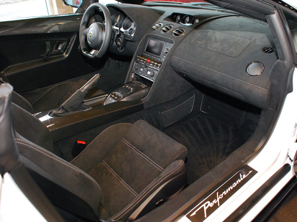 2013 Lamborghini Gallardo Image 20