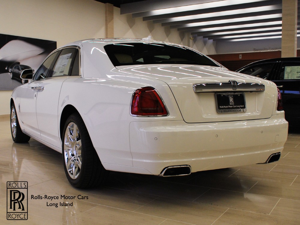 2012 Rolls-Royce Ghost Image 7