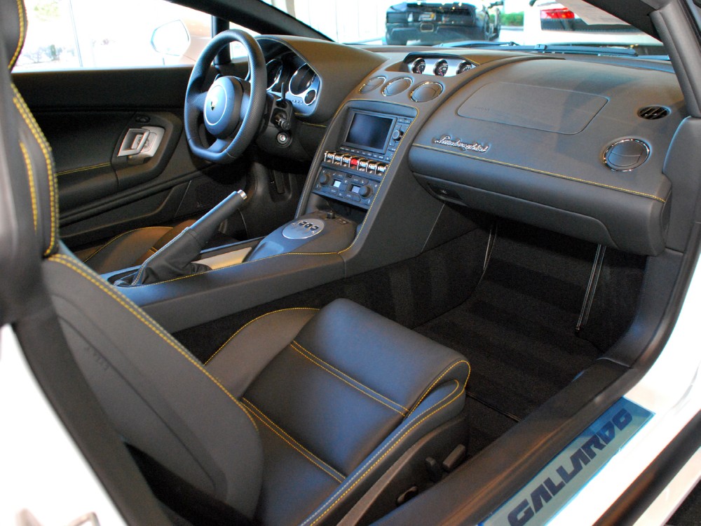 2013 Lamborghini Gallardo Image 13