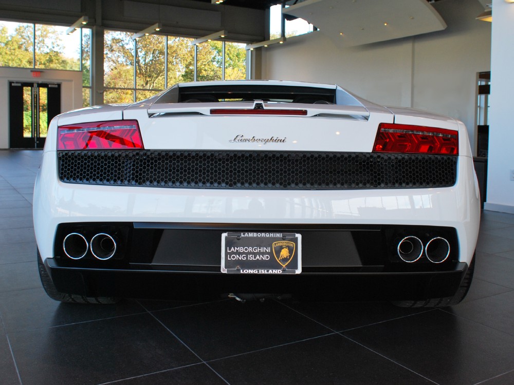 2013 Lamborghini Gallardo Image 8