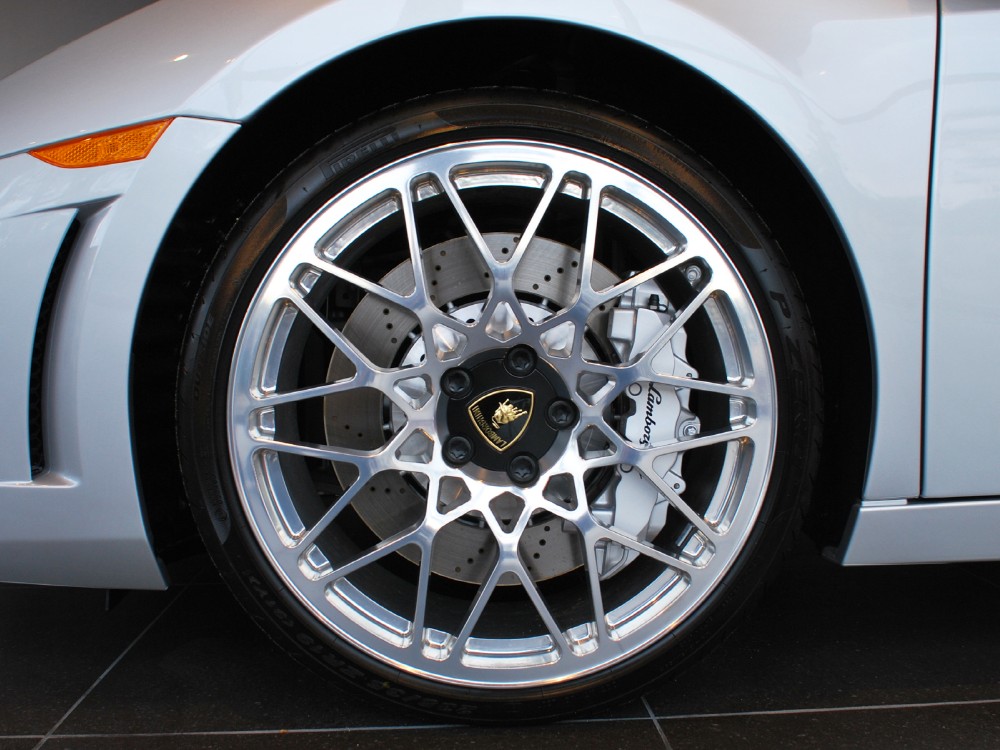 2012 Lamborghini Gallardo Image 5