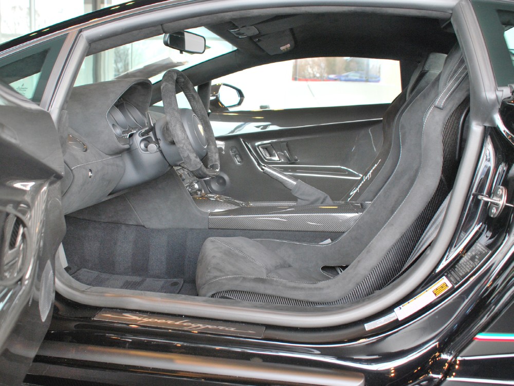 2013 Lamborghini Gallardo Image 10