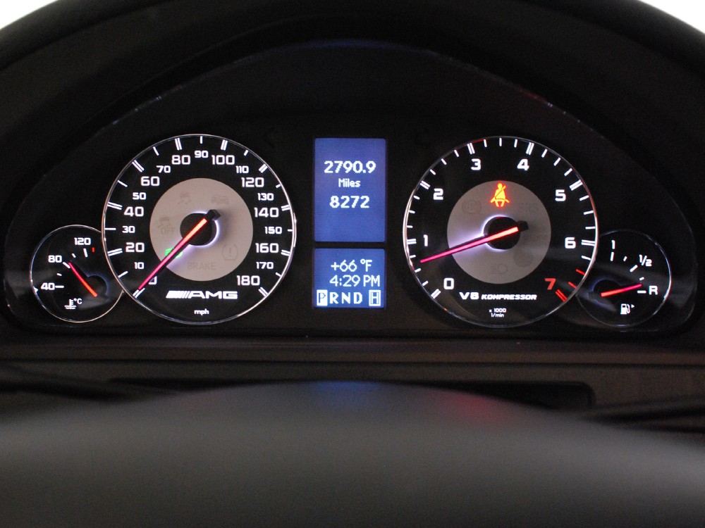 2011 Mercedes-Benz G55 Image 12