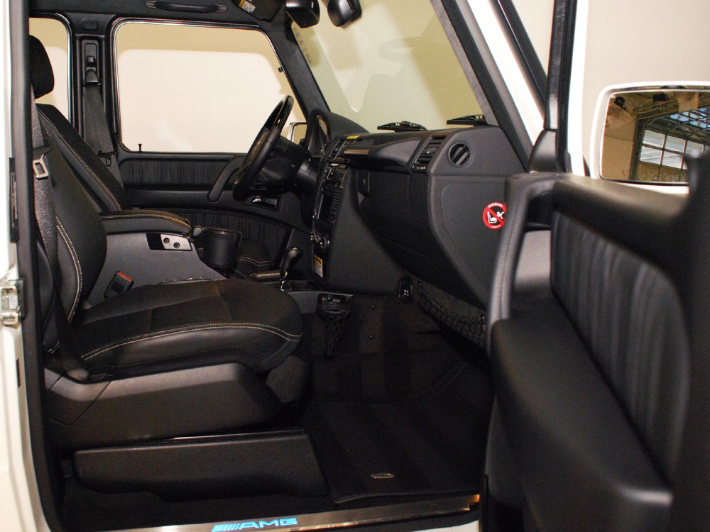 2011 Mercedes-Benz G55 Image 16