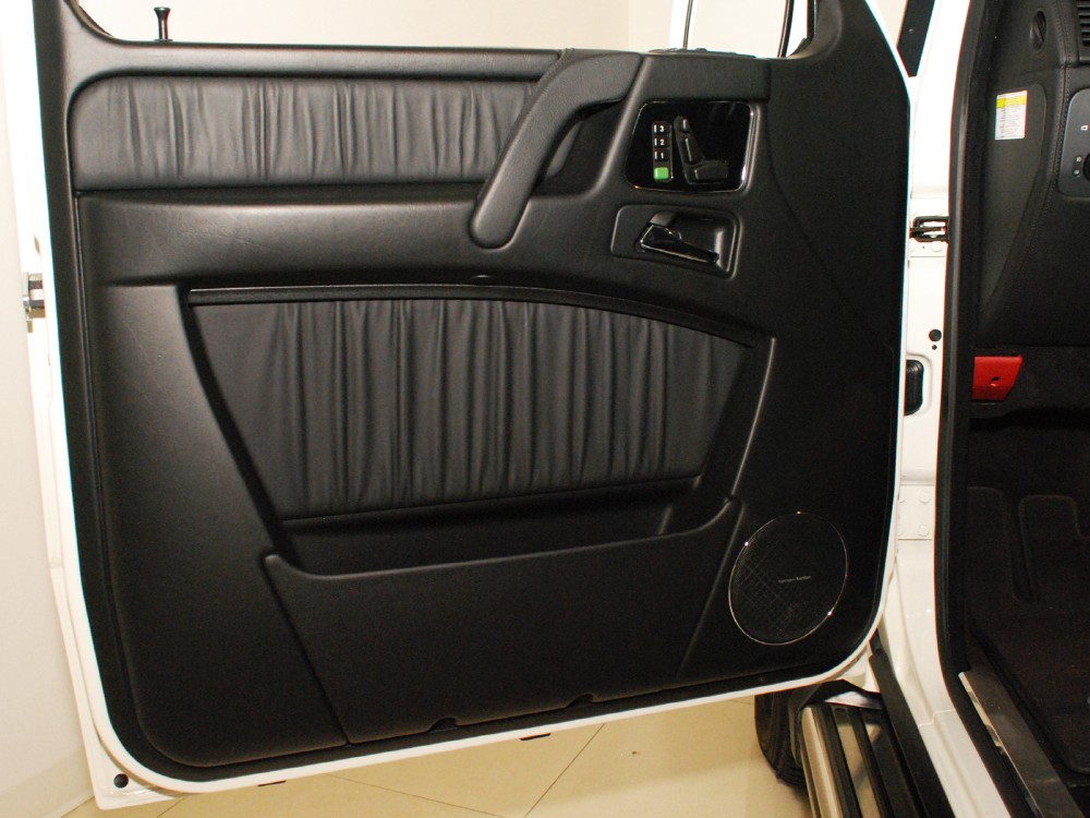 2011 Mercedes-Benz G55 Image 23