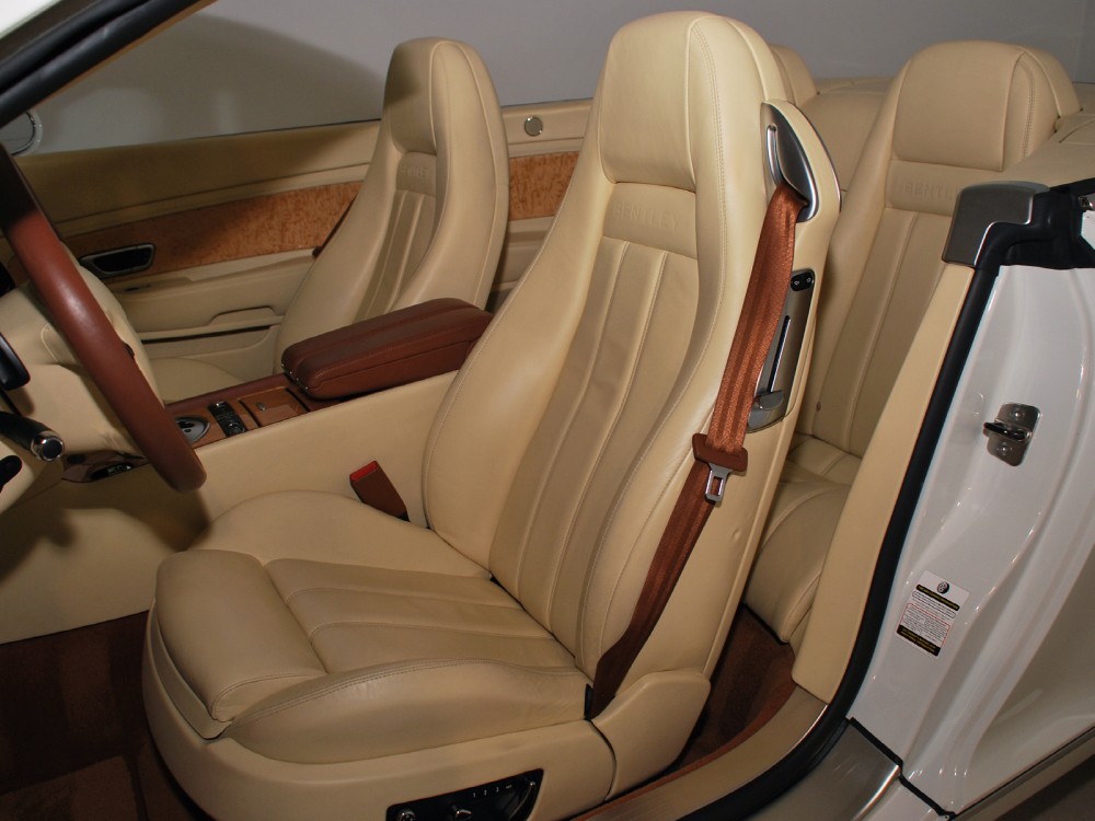 2007 Bentley Continental GT Convertible Image 21