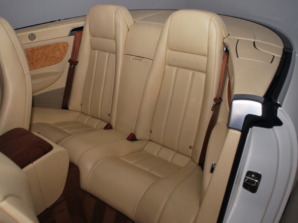 2007 Bentley Continental GT Convertible Image 22