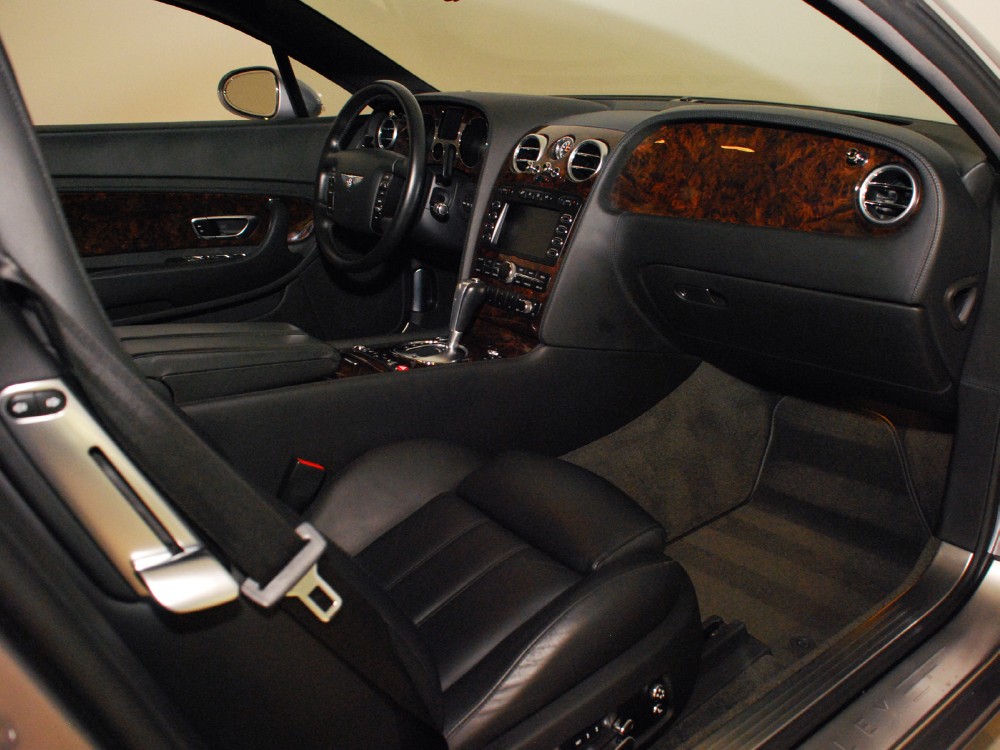 2005 Bentley Continental GT Image 16