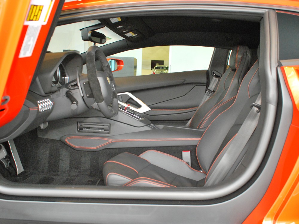 2012 Lamborghini Aventador Image 13