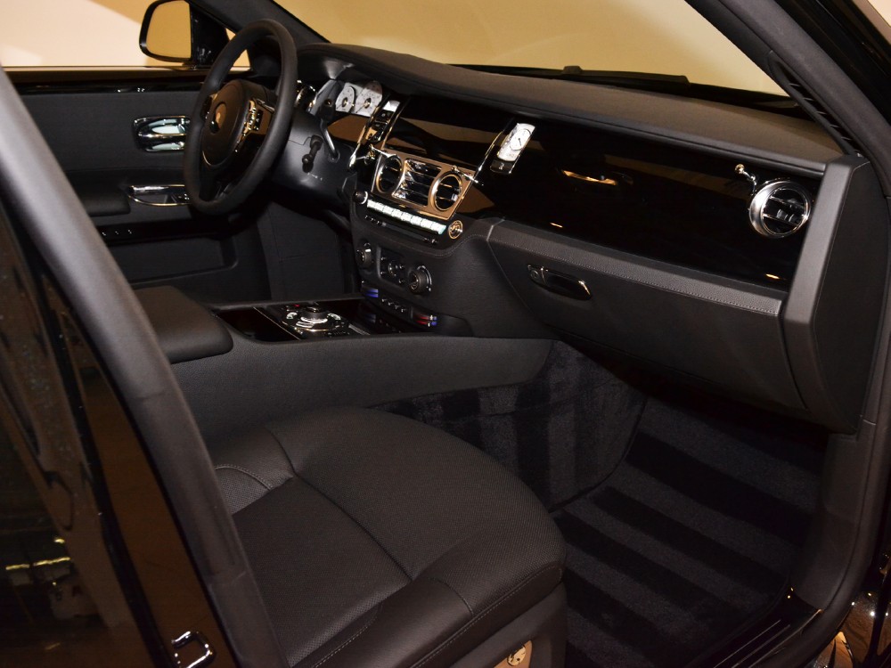 2012 Rolls-Royce Ghost Image 14