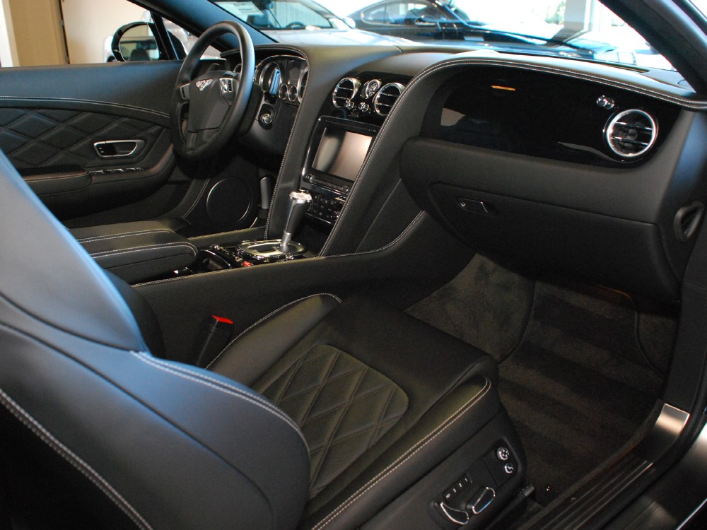 2012 Bentley Continental GT Image 14