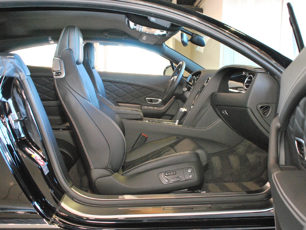 2012 Bentley Continental GT Image 15