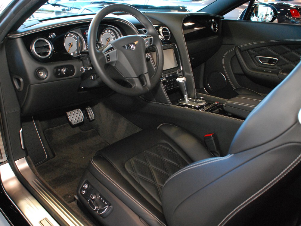 2012 Bentley Continental GT Image 3