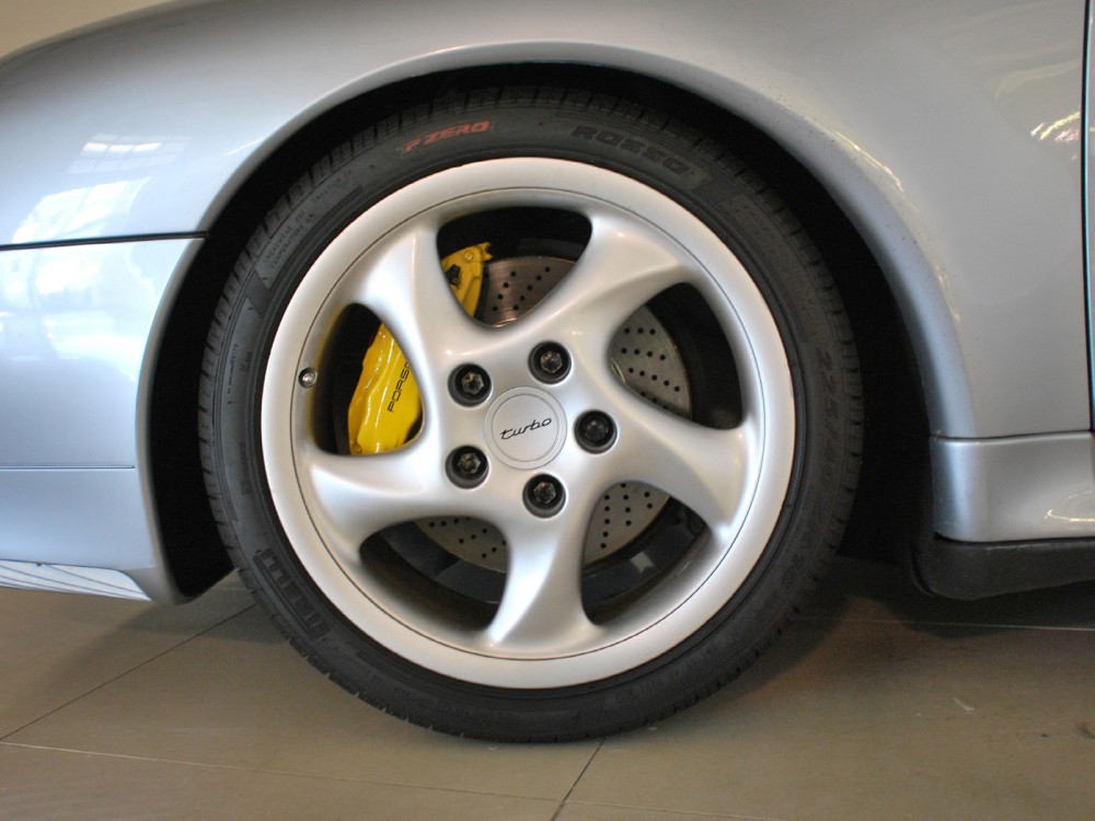 1996 Porsche 911 Image 4