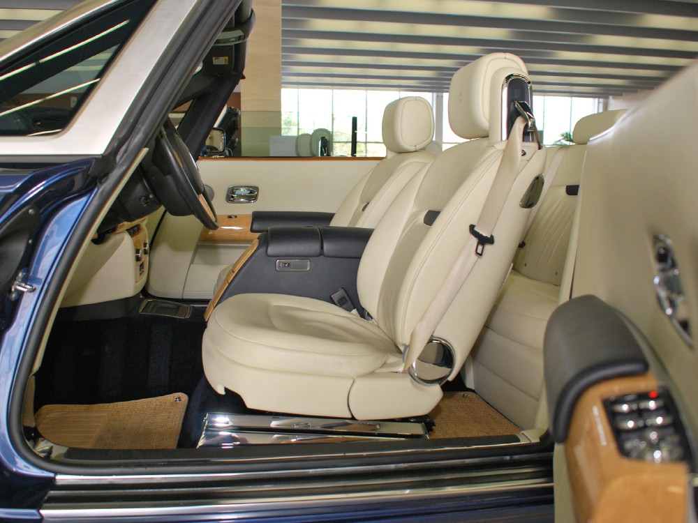 2009 Rolls-Royce Phantom Drophead Coupe Image 18