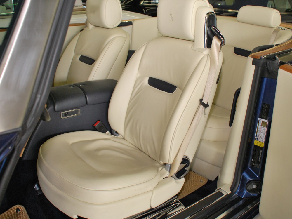 2009 Rolls-Royce Phantom Drophead Coupe Image 19