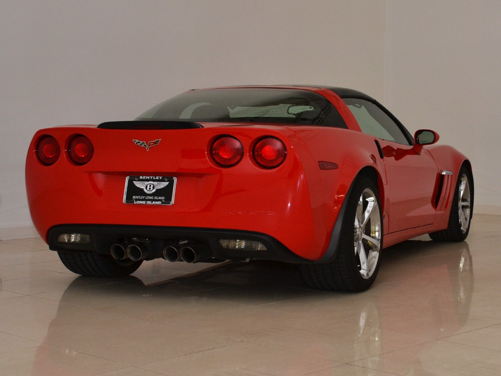 2010 Chevrolet Corvette Image 2