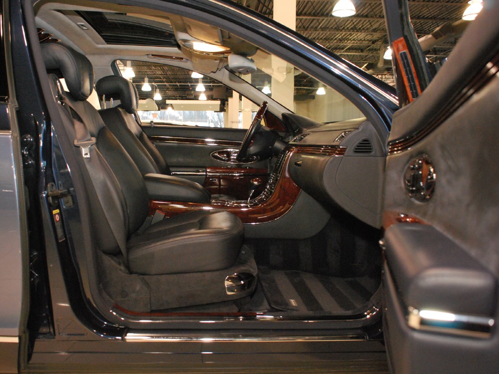 2004 Maybach 57 Image 15