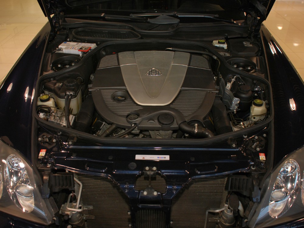2004 Maybach 57 Image 26