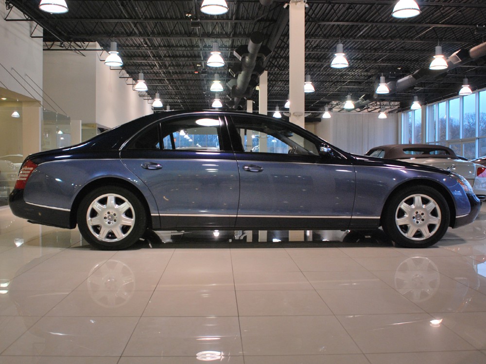 2004 Maybach 57 Image 9
