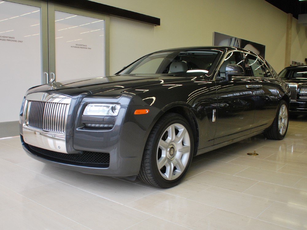 2012 Rolls-Royce Ghost Image 2