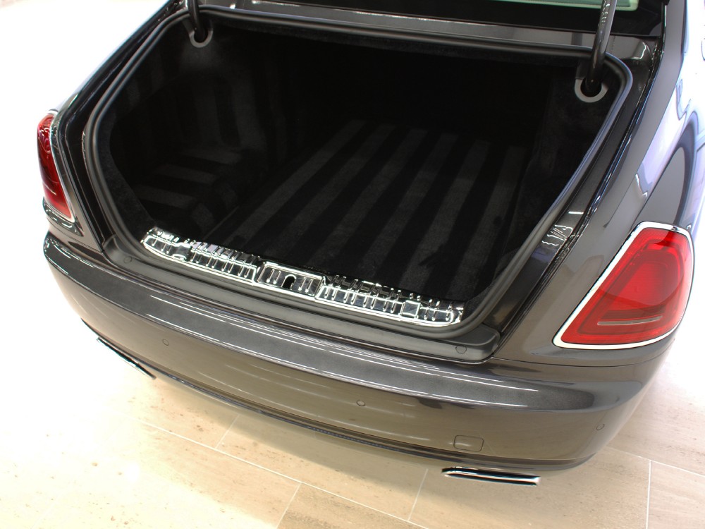 2012 Rolls-Royce Ghost Image 28