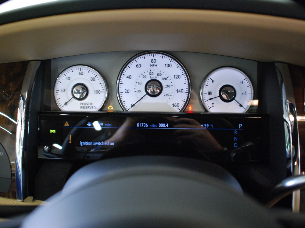 2012 Rolls-Royce Ghost Image 10