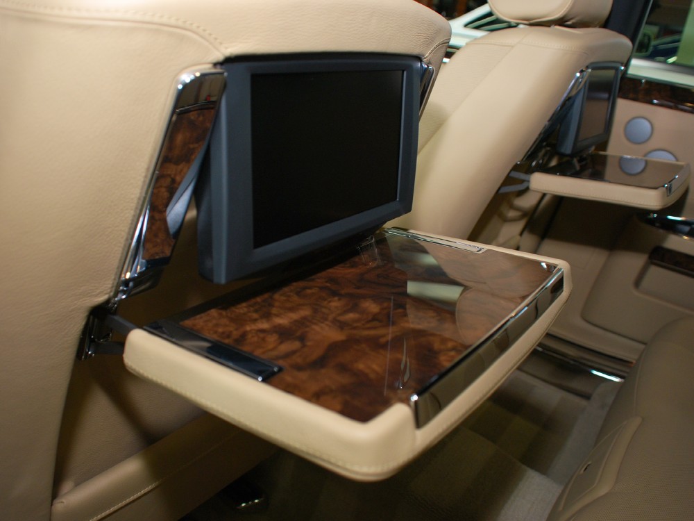2012 Rolls-Royce Ghost Image 18