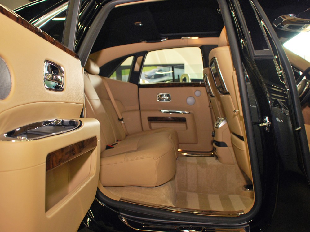 2012 Rolls-Royce Ghost Image 20
