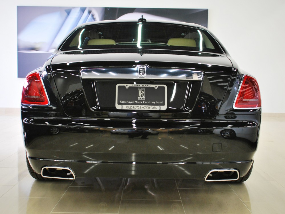 2012 Rolls-Royce Ghost Image 8