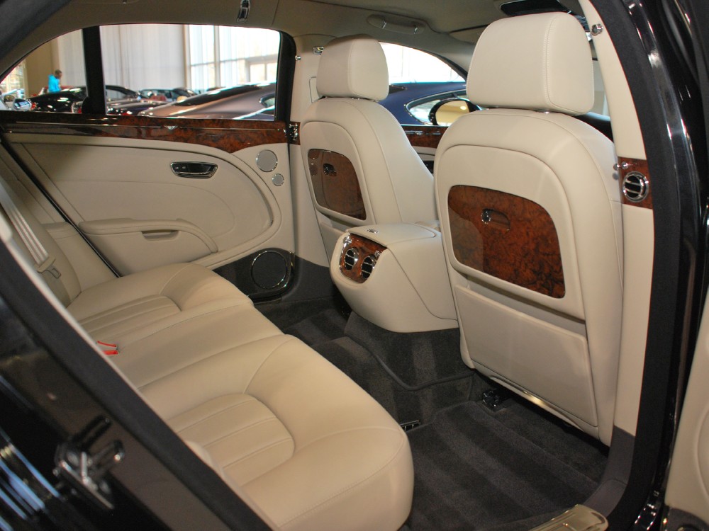 2012 Bentley Mulsanne Image 21